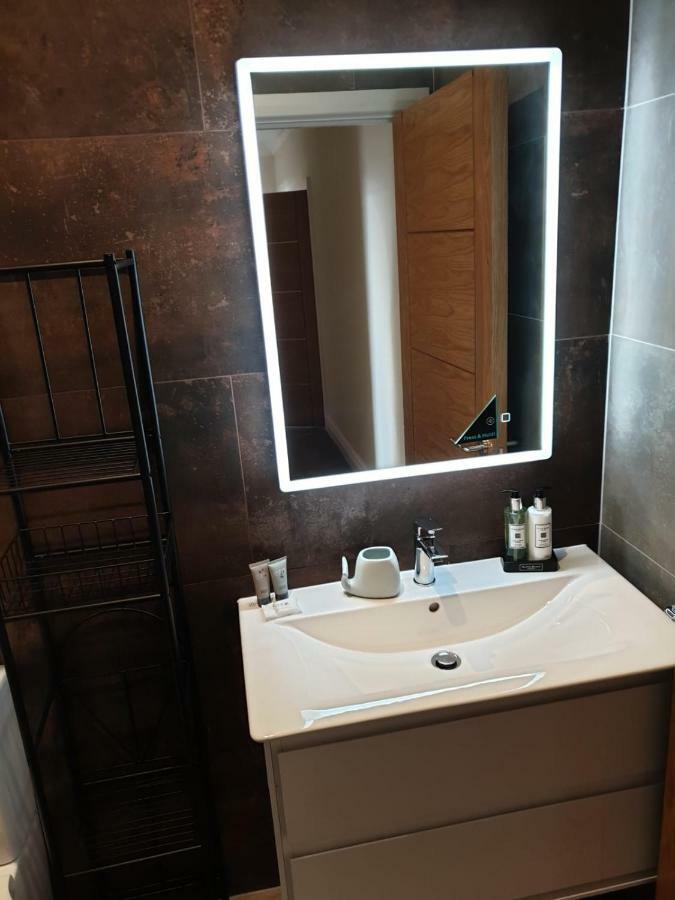 Birchover Juniper Court Aparthotel Nottingham Buitenkant foto