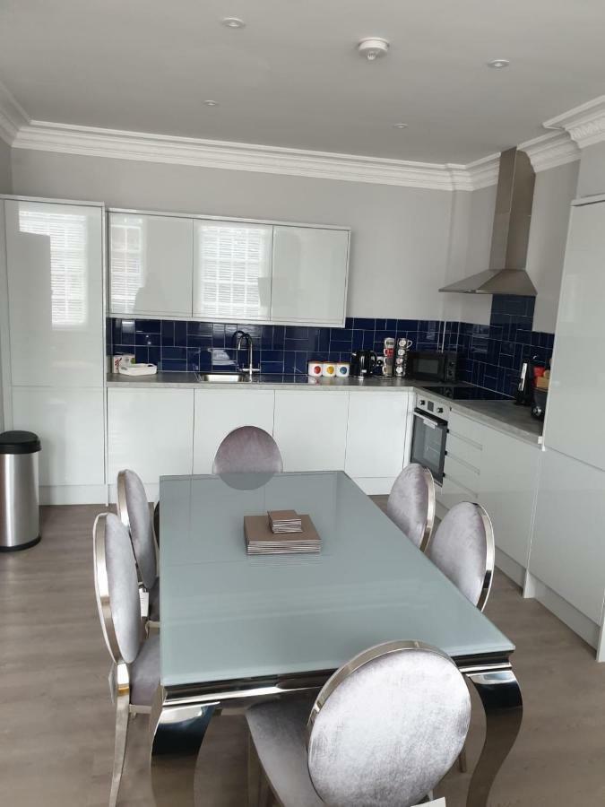 Birchover Juniper Court Aparthotel Nottingham Buitenkant foto