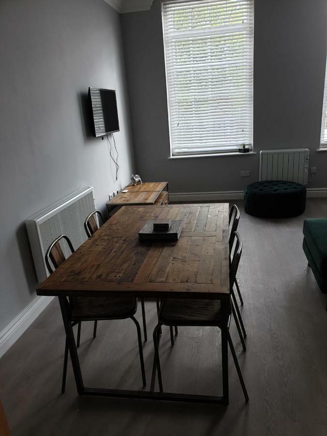Birchover Juniper Court Aparthotel Nottingham Buitenkant foto